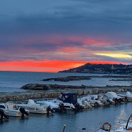 Apartmán Il Timone Riva Ligure Exteriér fotografie