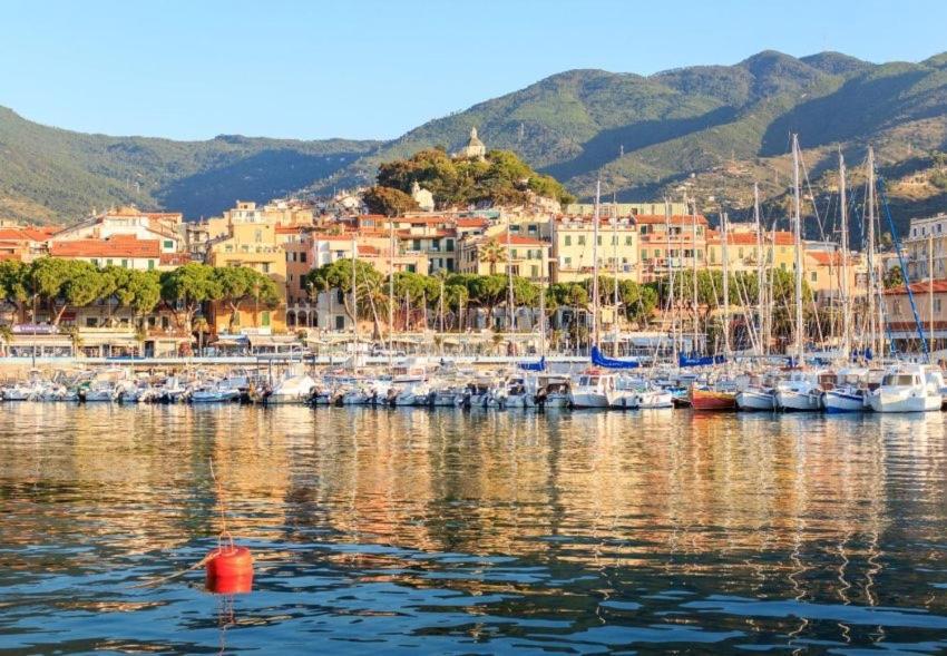 Apartmán Il Timone Riva Ligure Exteriér fotografie