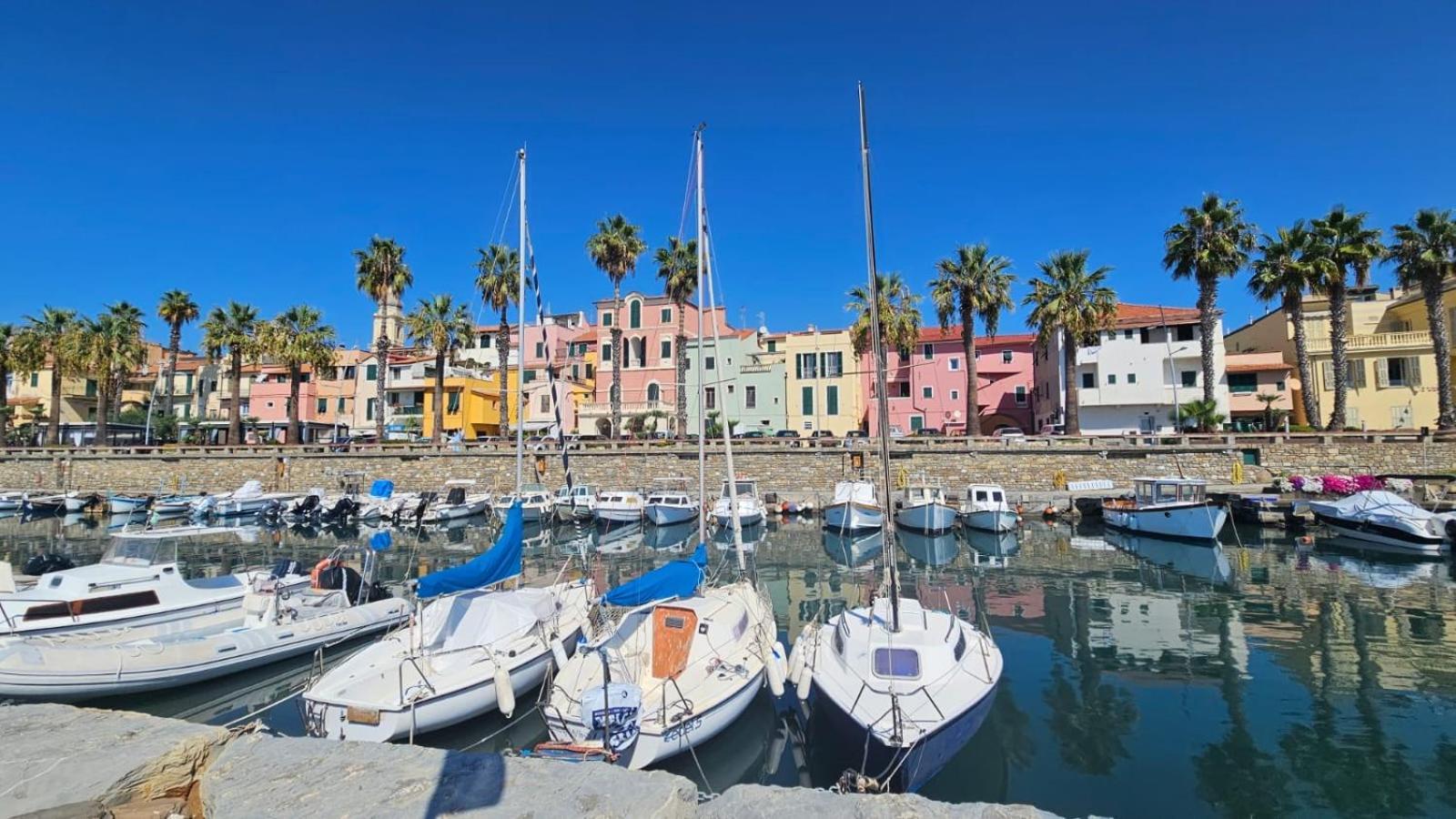Apartmán Il Timone Riva Ligure Exteriér fotografie